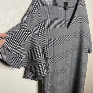 Business casual dress